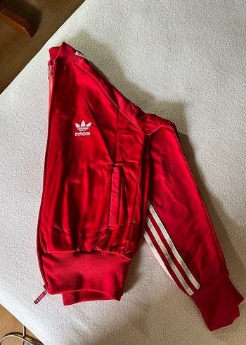 Kırmızı Fermuarlı Adidas Kadın Eşofman Üstü