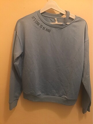 Mavi sweat