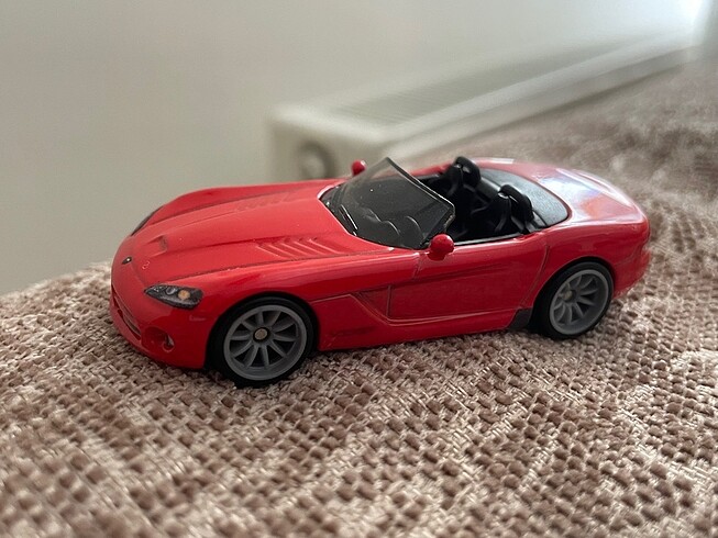  Beden Hot Wheels Fast and Furious Dodge Charger SRT