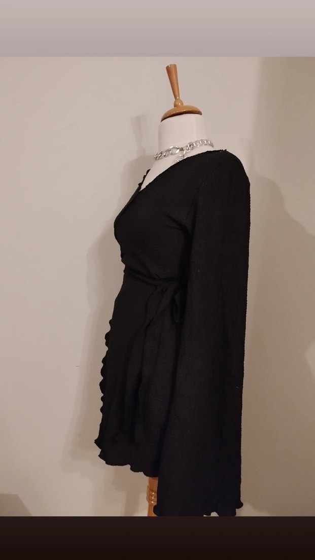 Kruvaze Siyah V Yaka Mini Triko Elbise - Görsel 2