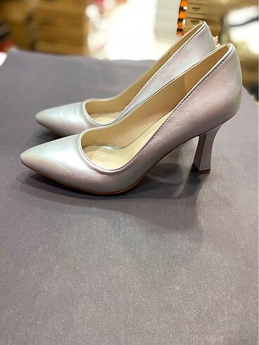 37 Beden gri Renk Gümüş stiletto
