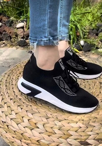 Siyah triko ortopedik ayakkabı