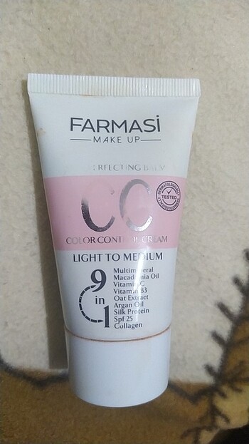 Farmasi cc krem