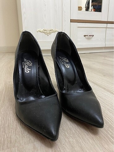 Diğer Siyah stiletto