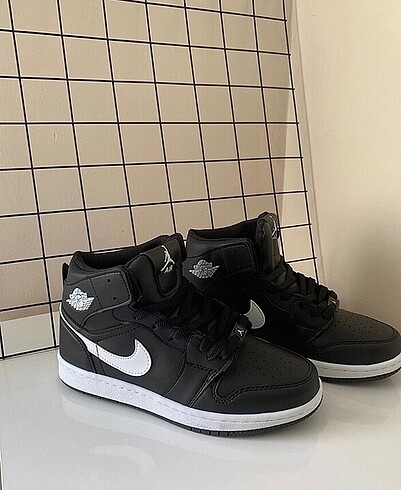 Nike spor ayakkabı