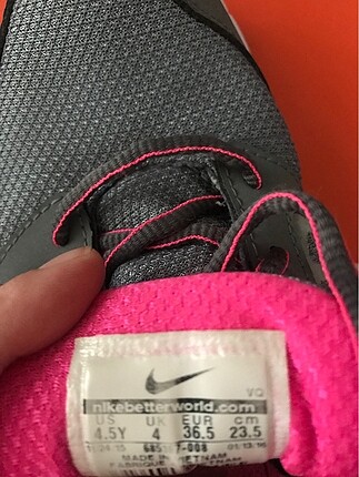 Nike Spor Ayakkabı