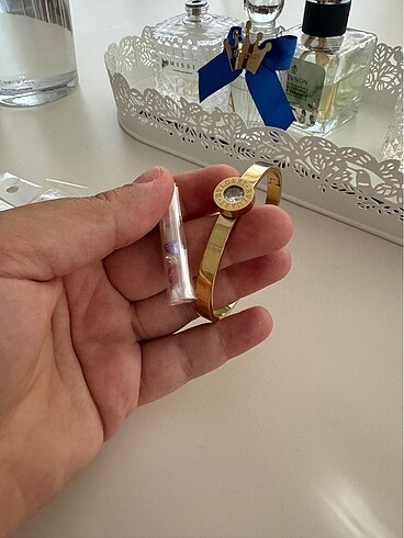 Diğer Taş rengi değiştirilebilir 3farklı taş rengi istediğiniz i kulla