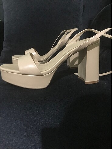 Zara Zara topuklu ayakkabı
