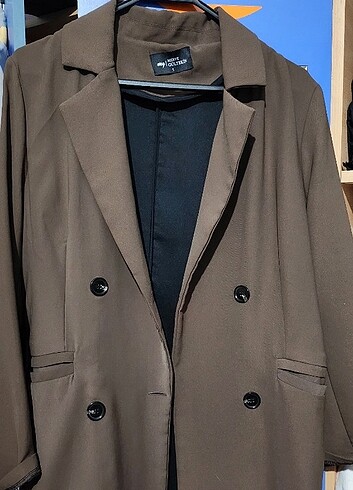 mervegültekin blazer ceket