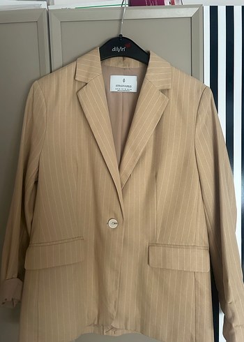 Stradivarius Bej Kadın Blazer Ceket Düğmeli