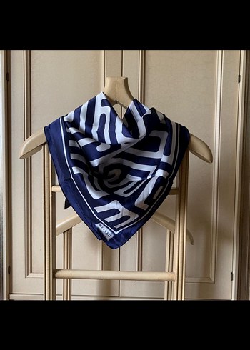 Vakko Mavi Desenli eşarp - Görsel 2