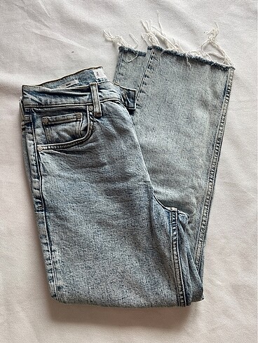 Mango jean