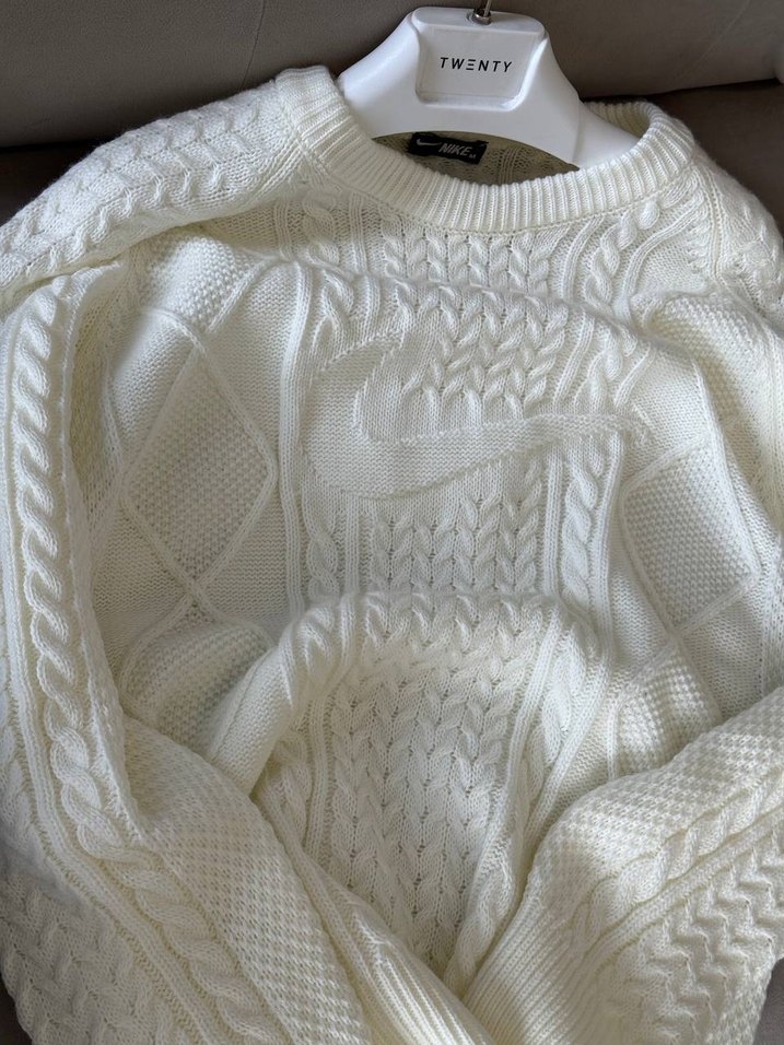 Beyaz Örgü unisex Kazak — görsel 2/3