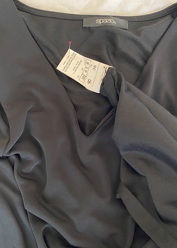 Siyah V Yaka dökümlü elbise - Görsel 5