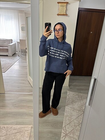 Mavi sweatshirt