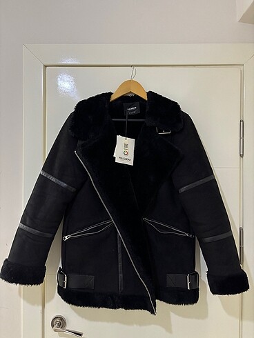Pull and Bear Kürklü mont