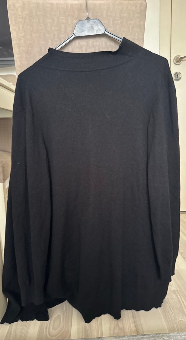 Tüzün Siyah Uzun Kollu Yüksek Yakalı Salaş Kadın Kazak - Görsel 3