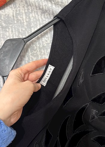 Orijinal Vakko Uzun Kollu Siyah Gotik Bluz - Görsel 3