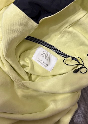 Orijinal Zara Sarı Kapüşonlu Kemerli çocuk sweatshirt - Görsel 3
