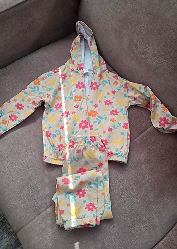 Kapüşonlu Bebek Kız Tulumu Çiçek Desenli - Görsel 2