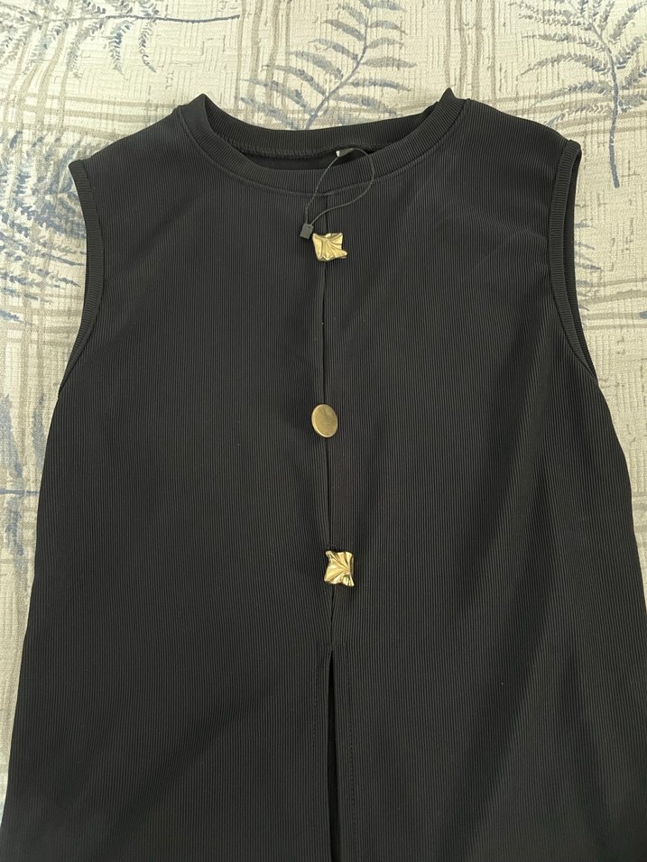 Düğmeli Siyah Kadın Kolsuz Yelek - Görsel 3