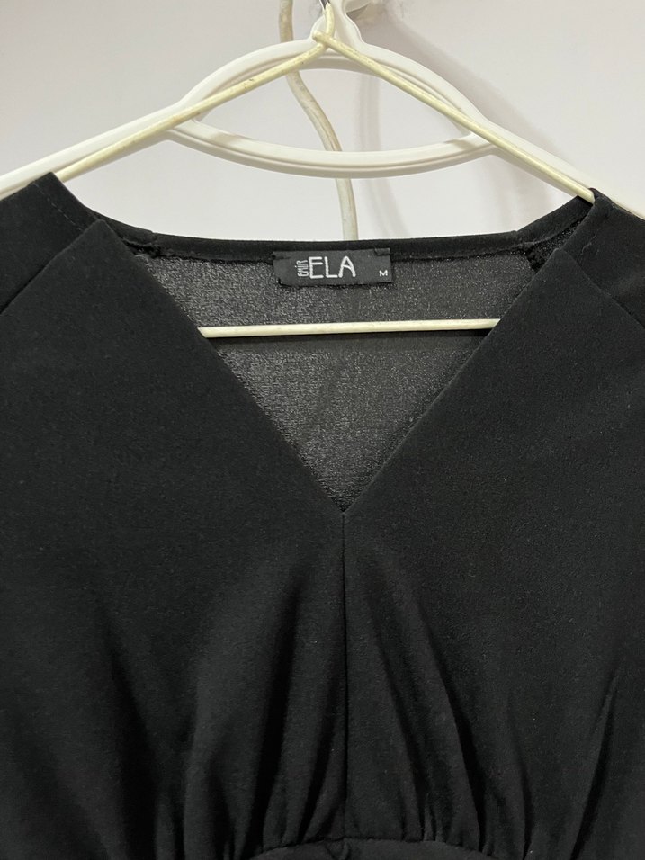 Uzun Kollu Siyah Midi V Yakalı Elbise - Görsel 3