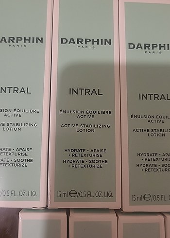 Darphin Intral Nemlendirici  ve Intral serum 4 krem 3 serum - Görsel 2