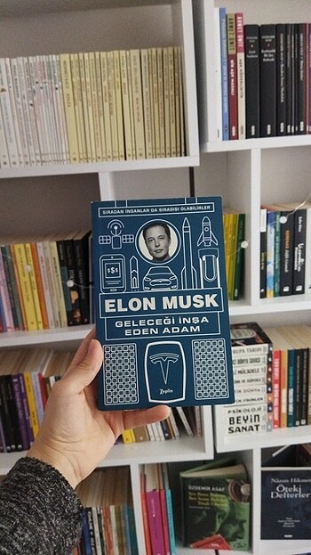 Geleceği İnşa Eden Adam Elon Musk 
