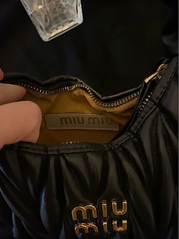  Beden Miu miu çanta