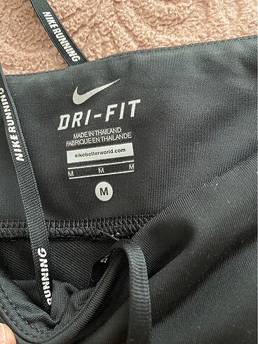 m Beden Nike tayt