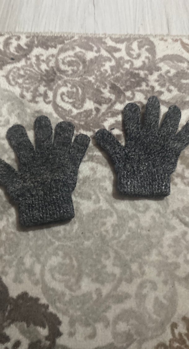 Gri Örgü Erkek Çocuk Eldivenleri - Görsel 2
