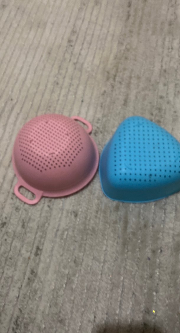 Pastel Renkli Plastik Mutfak Süzgeçleri - Görsel 2