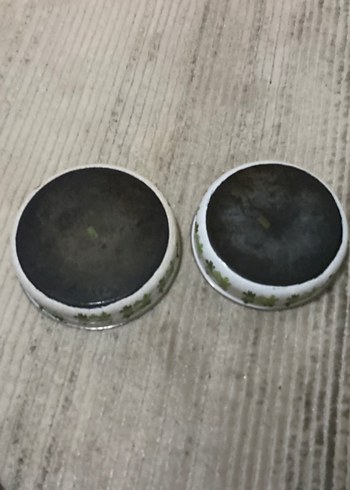 Bej ve Gri Yuvarlak emaye tepsi Kapları - Görsel 3