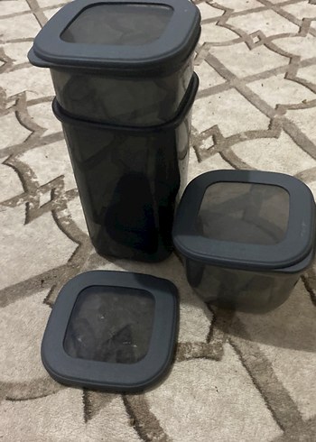 Siyah Plastik Saklama Kabı Seti