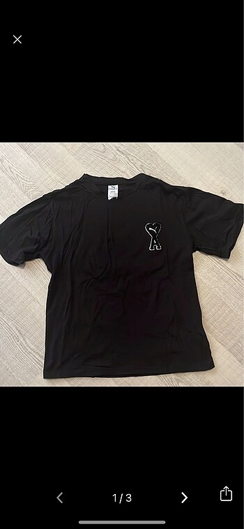 Amiparis & puma tshirt
