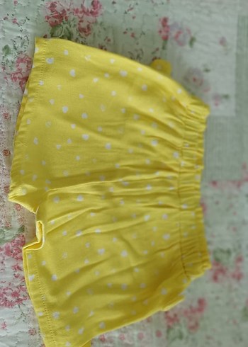 Sarı Puantiyeli Kız Şortu - Görsel 3