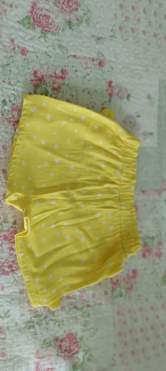 Sarı Puantiyeli Kız Şortu - Görsel 3