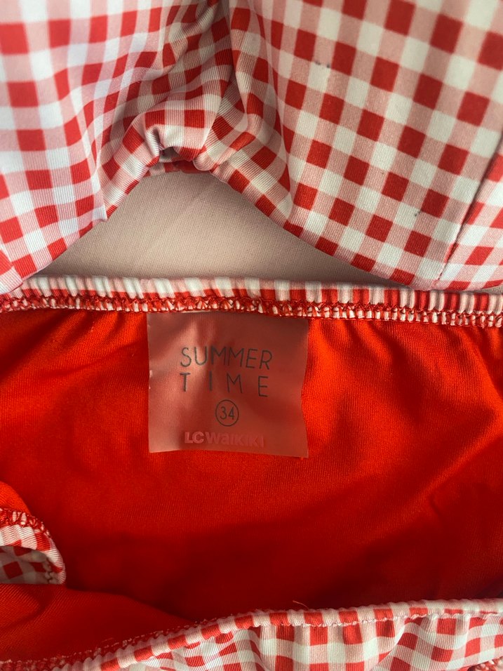 Kırmızı Kareli Fırfırlı Bikini - Görsel 4