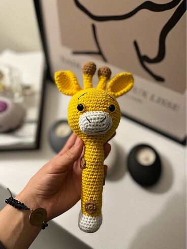 Amigurumi oyuncak çıngıraklı