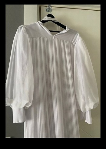 Beyaz Piliseli Uzun Keten Elbise - Görsel 2