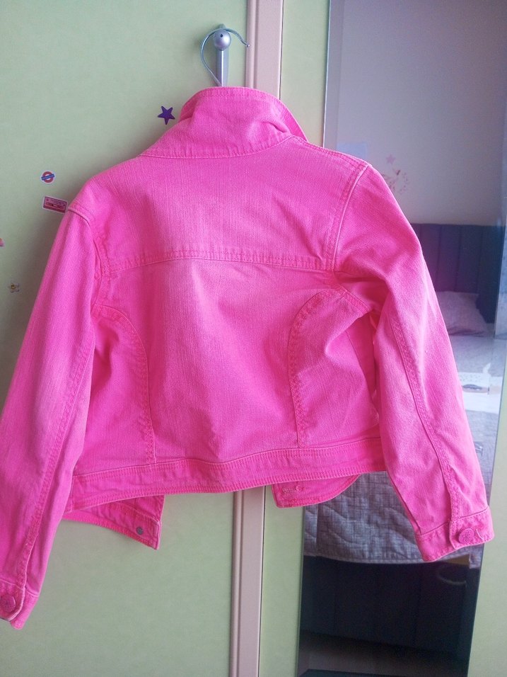 Düğmeli Pembe Kız Ceketi - Görsel 3