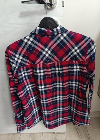 Düğmeli Uzun Kollu Kırmızı Ekose Gömlek - Görsel 3