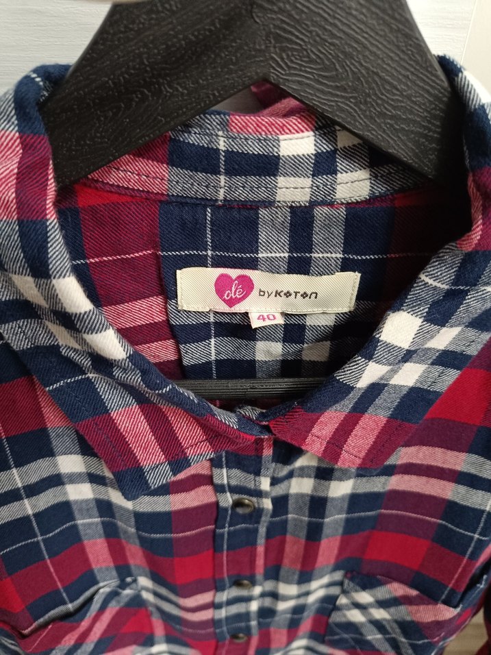 Düğmeli Uzun Kollu Kırmızı Ekose Gömlek - Görsel 2