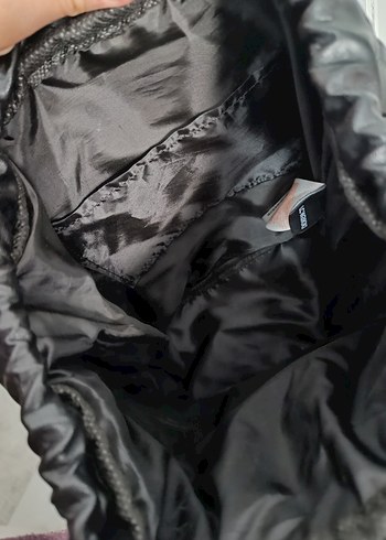 Siyah Deri Kadın Sırt Çantası - Görsel 3