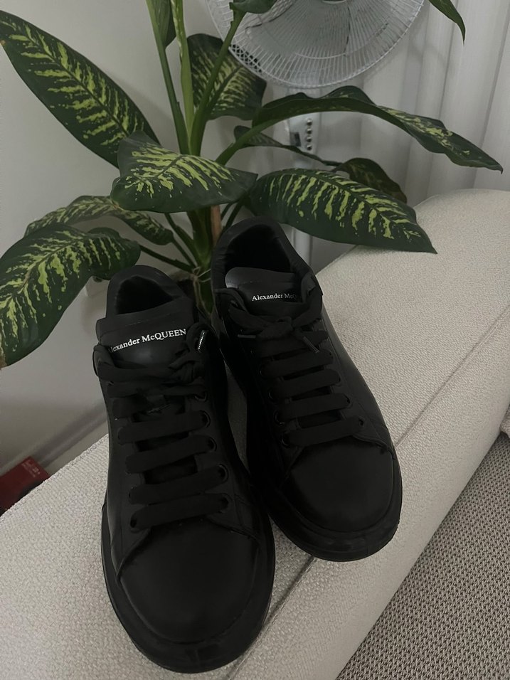 Alexander McQueen Siyah Sneaker — görsel 2/4
