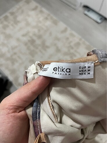 m Beden İnce askılı elbise