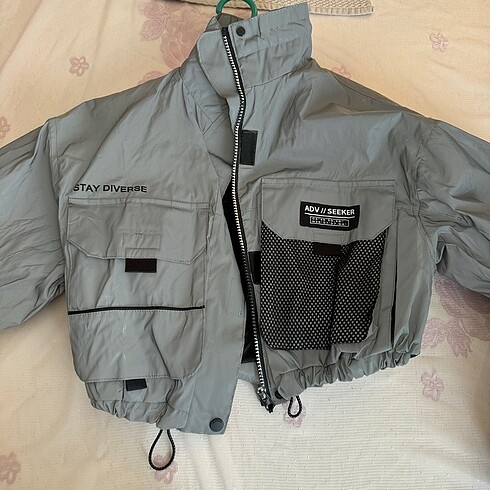 Bershka ince mont
