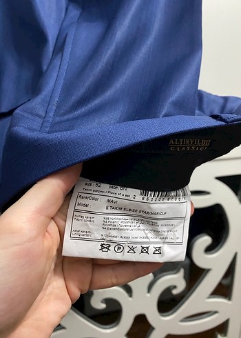 Erkek Koyu Mavi Düğmeli Takım Elbise - Görsel 5