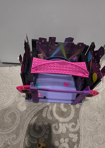 miniş Oyun Sahnesi Oyuncak - Görsel 6