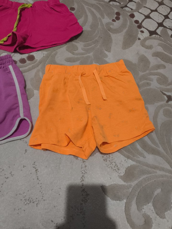 Renkli Elastik Bel Kız Şortları - Görsel 3